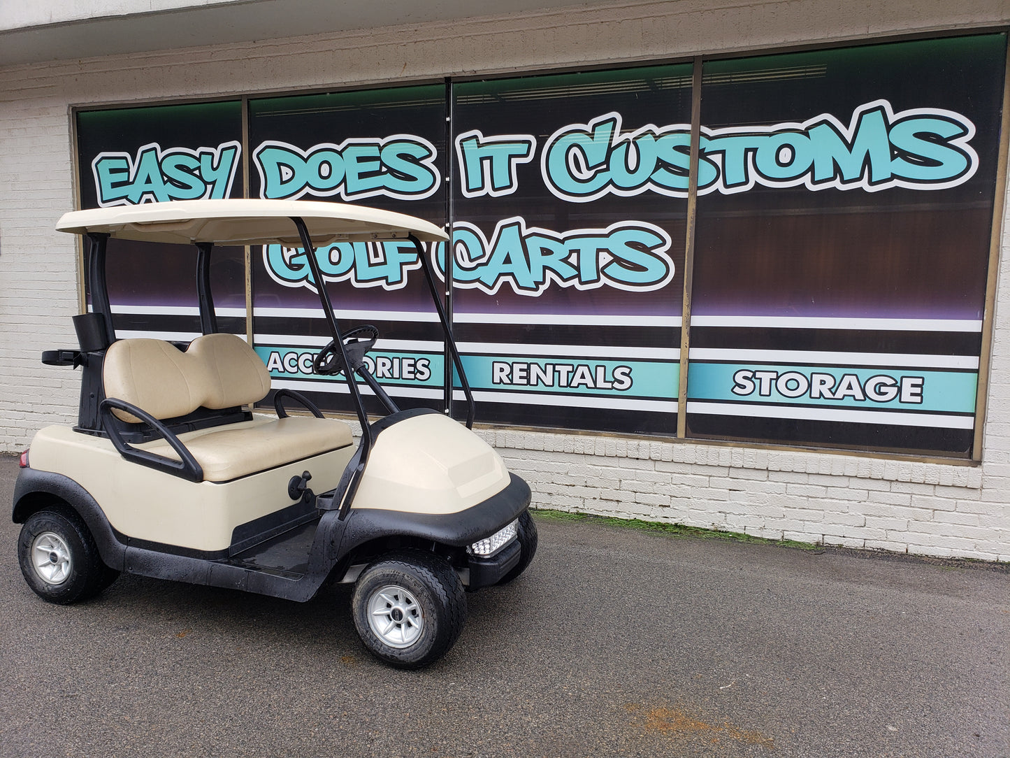 2005 Gas Club Car Precedent Golf Cart *SOLD*