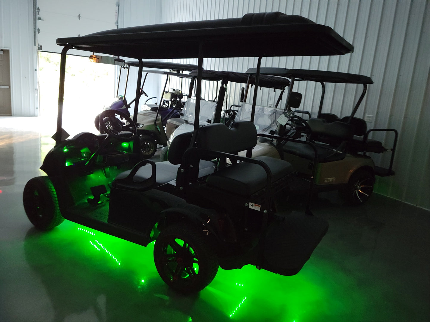 EZGO RXV Electric 48v - Black and Red *SOLD*