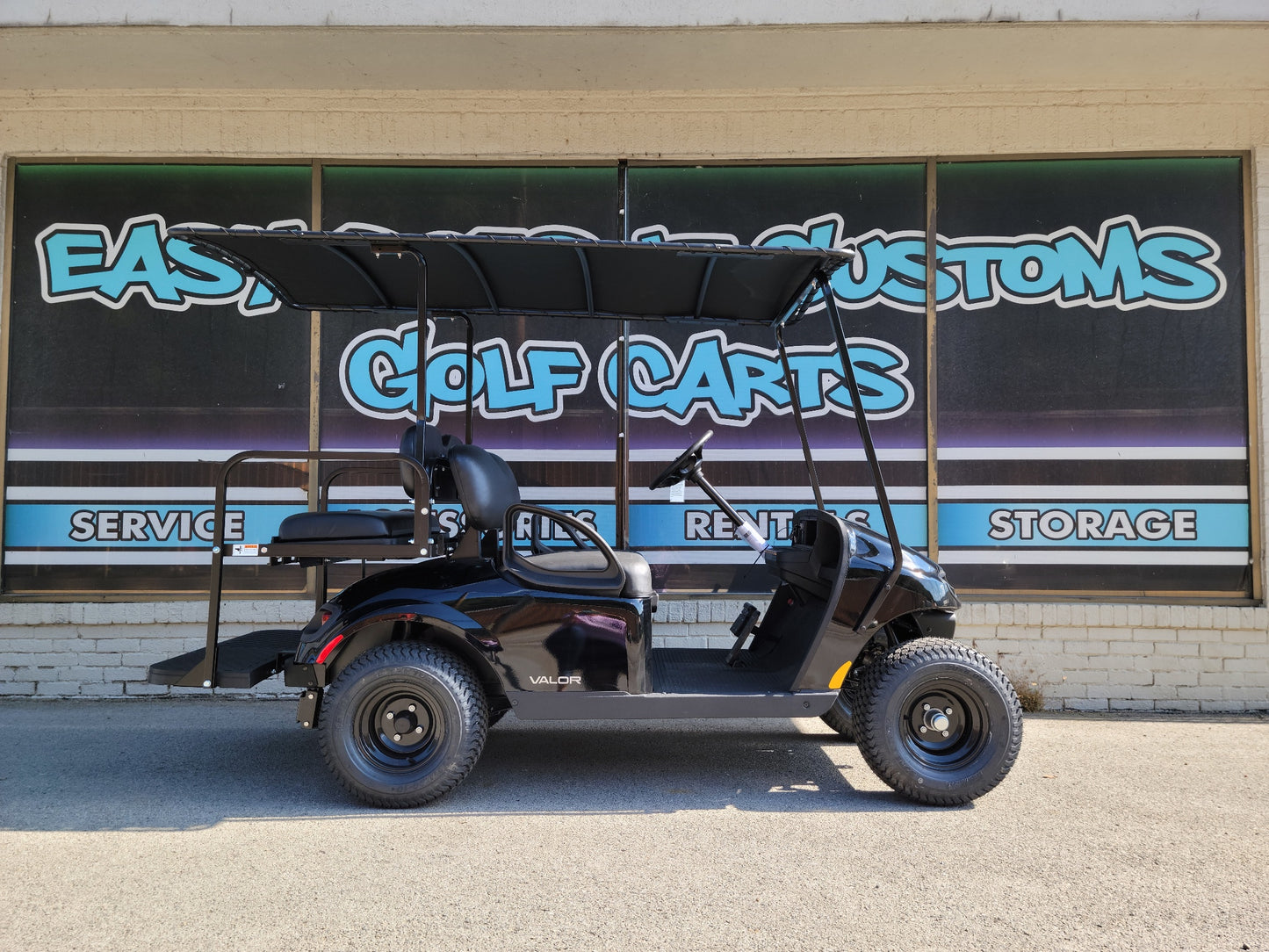 2022 EZGO Electric Valor w/ Custom Top *SOLD*