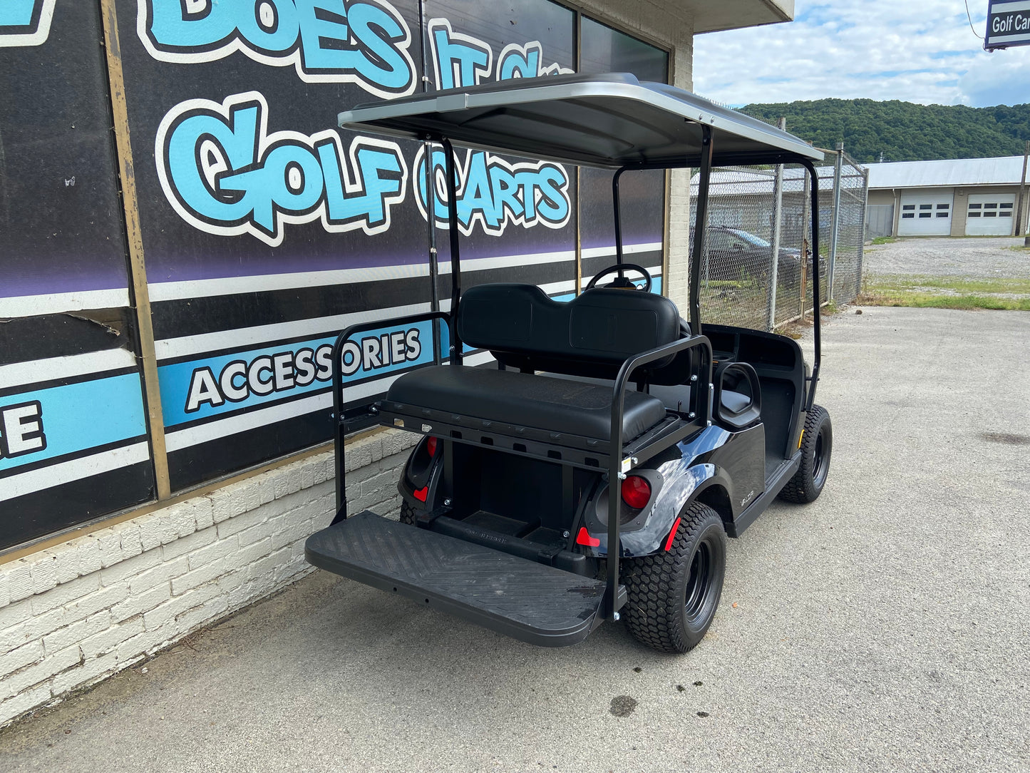 2022 EZGO Valor 48v - Extended Roof *SOLD*